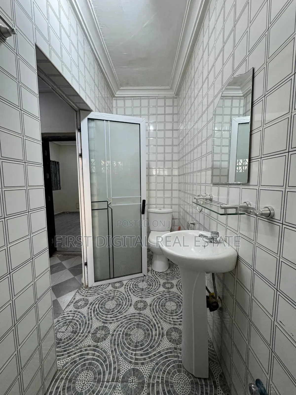 1bdrm House in First Digital Real, West Hills Mall Area for rent