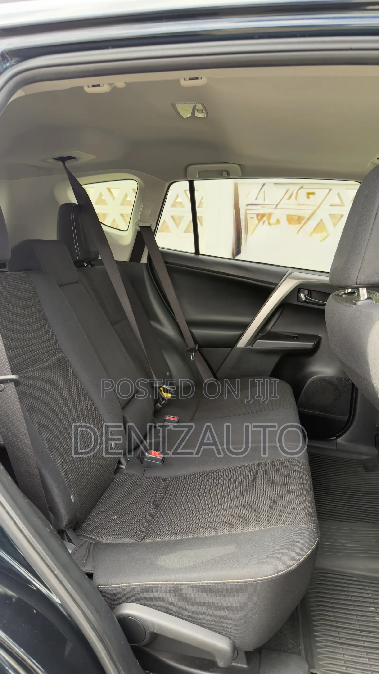 Toyota RAV4 XLE 4dr SUV AWD (2.5L 4cyl 6A) 2018 Black
