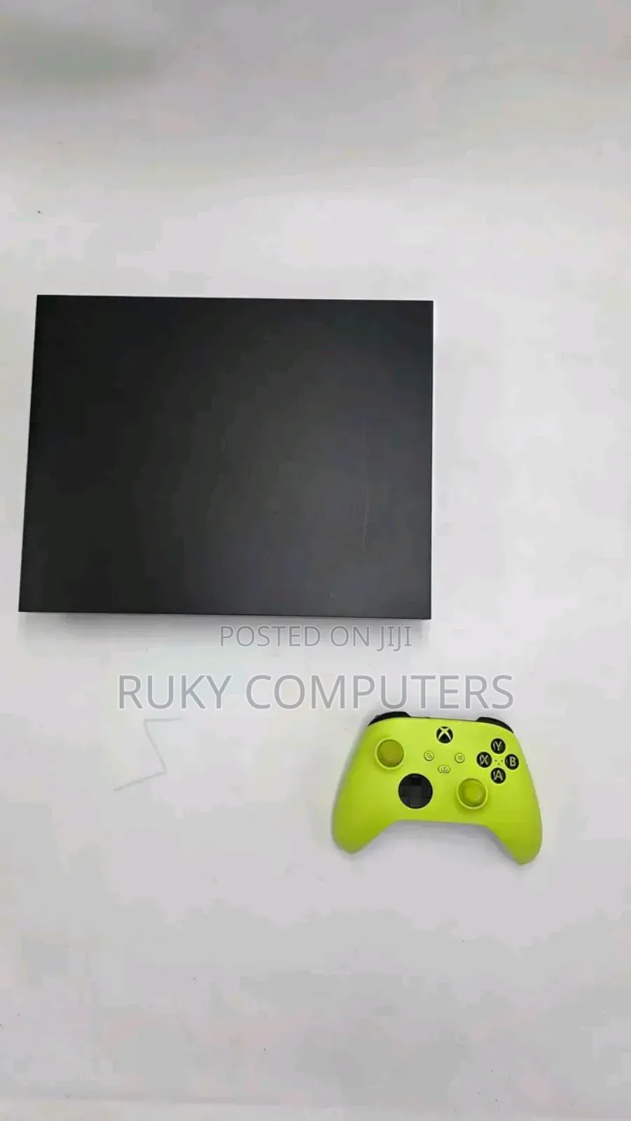 Xbox One X Black
