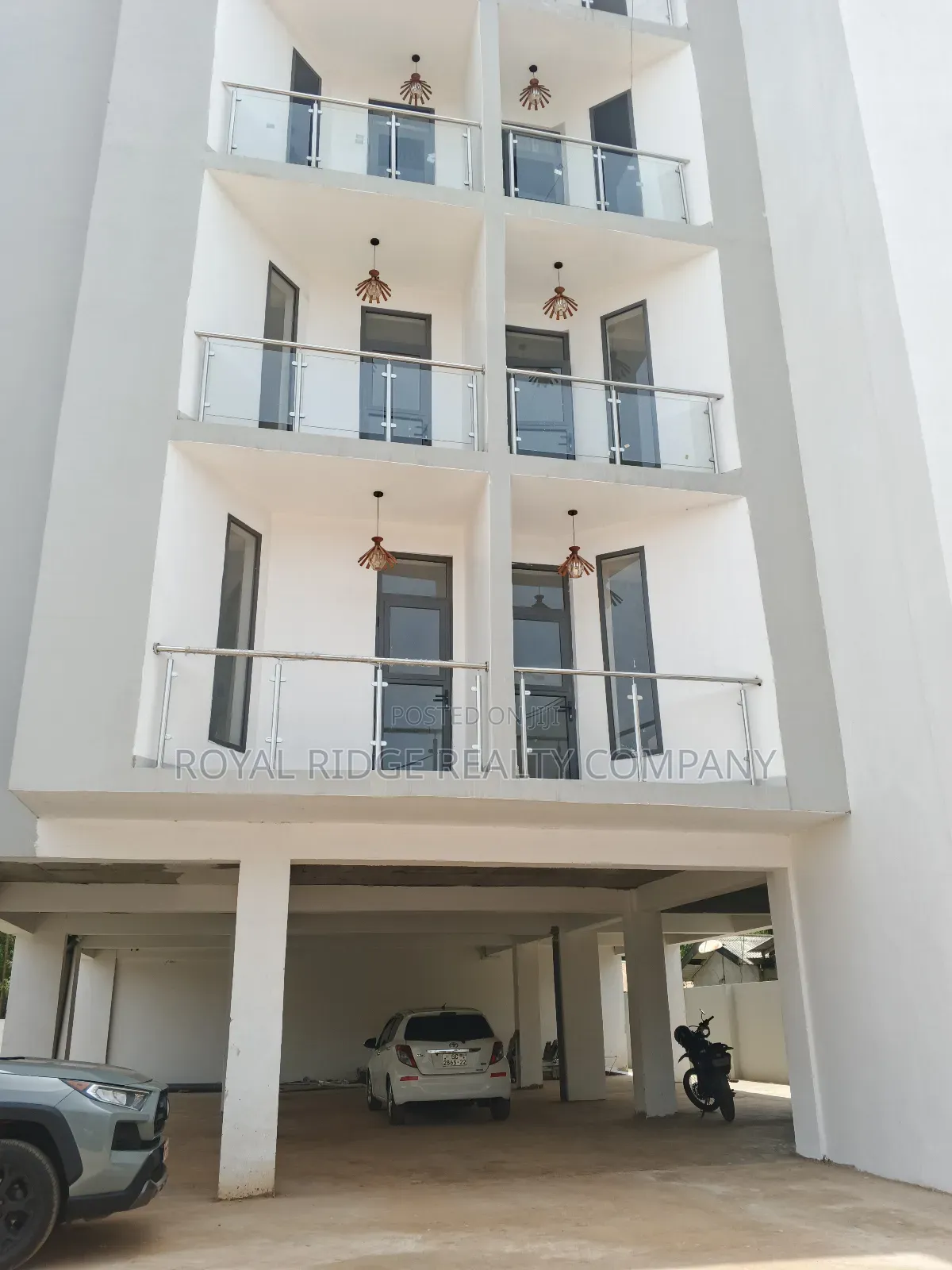 2bdrm Apartment in Burma Hills Close To, Accra Metropolitan for rent