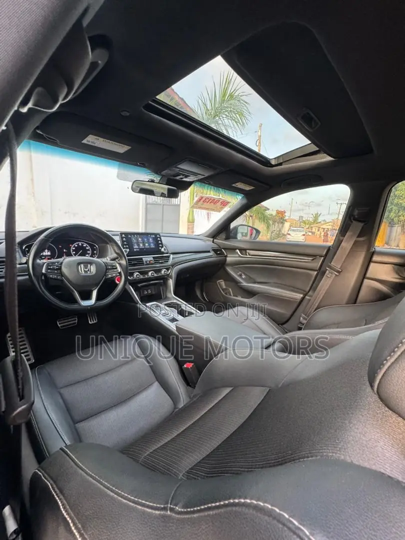 Honda Accord Sport 2.0T 2021 White