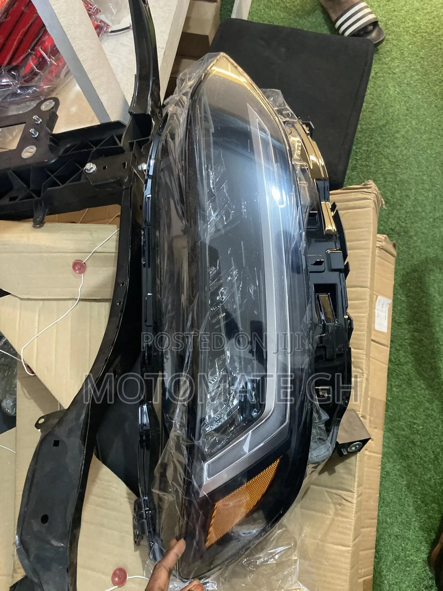 HRV 2022,2023,2024,2025 Headlight