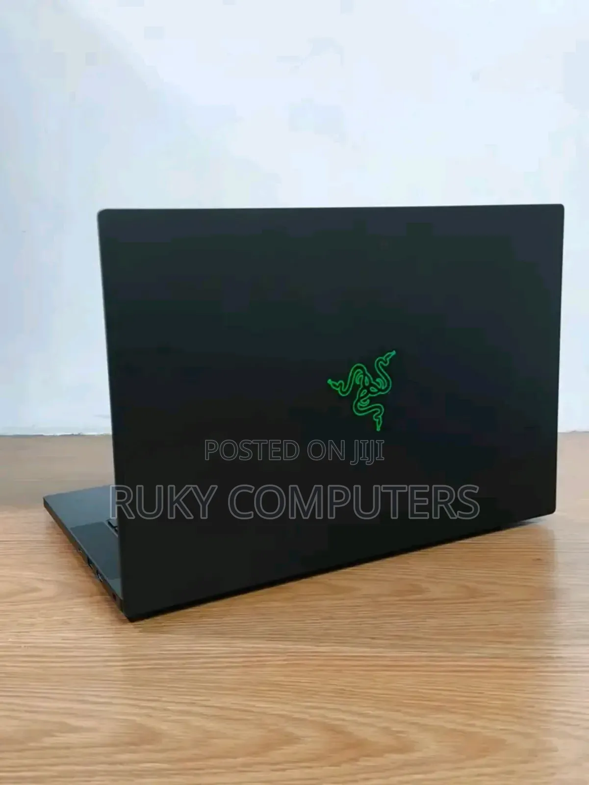 New Laptop Razer Blade Pro 16GB AMD Ryzen 9 SSD 1T