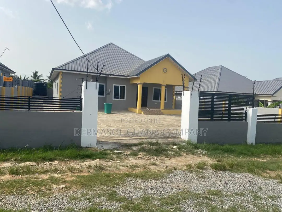 3bdrm House in Adom City Estate, Kasoa for sale