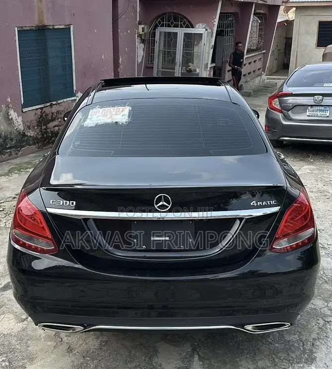 Mercedes-Benz C300 Sport 4Matic Sedan AWD (2.0L 4cyll 7A) 2016 Black