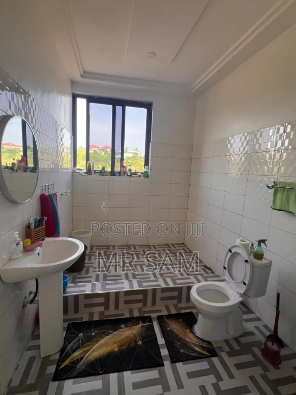 5bdrm House in Sam Properties, Old Barrier for sale
