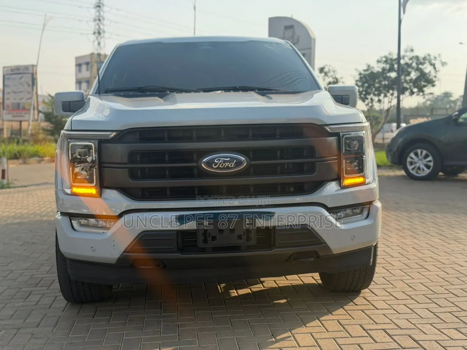 Ford F-150 XLT 2023 White