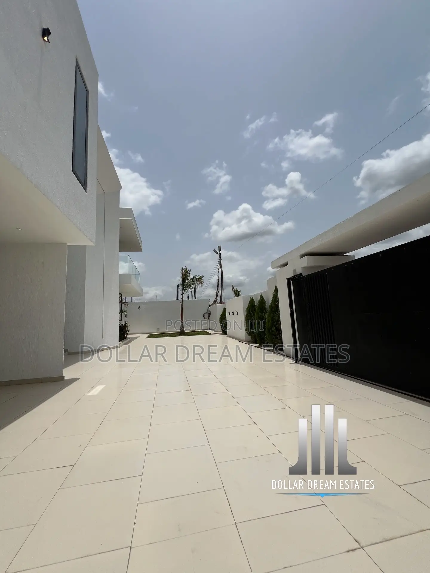 5bdrm House in Oyarifa for sale