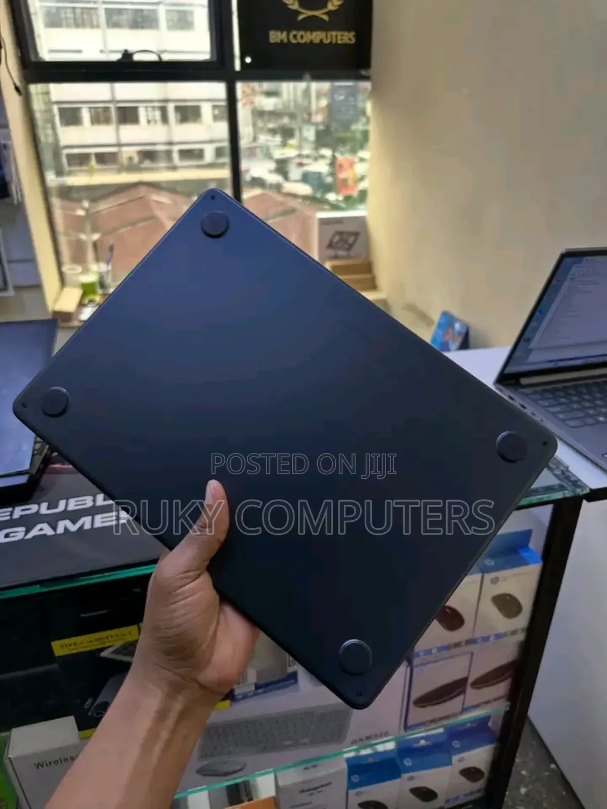 Laptop Apple MacBook Pro 16GB Apple M2 SSD 512GB