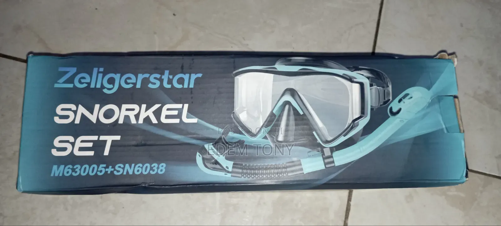 Zeligerstar Snorkel Set Designed for Underwater Exploration