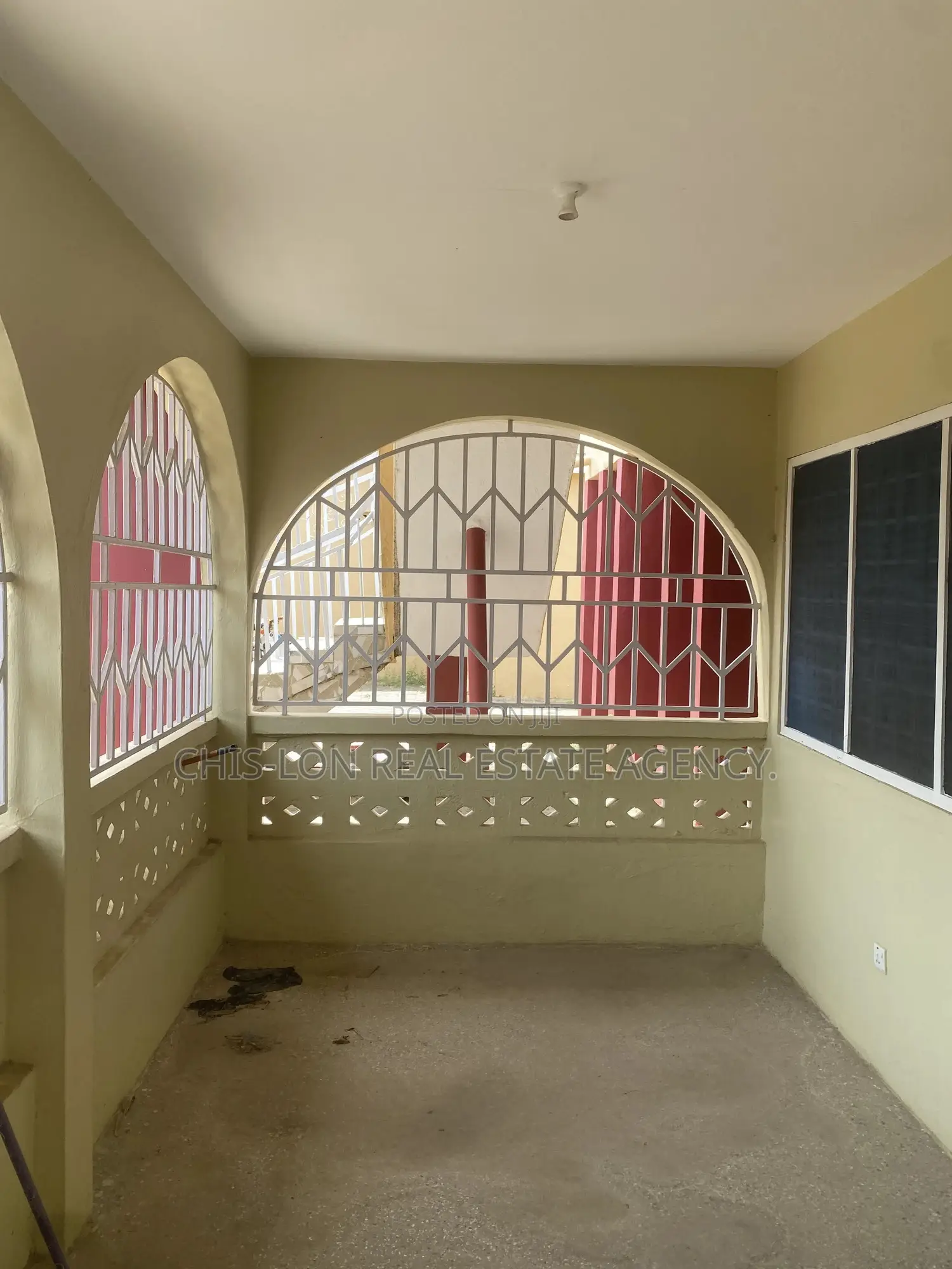 4bdrm Apartment in Chis-Lon Broker’S, New Market for rent