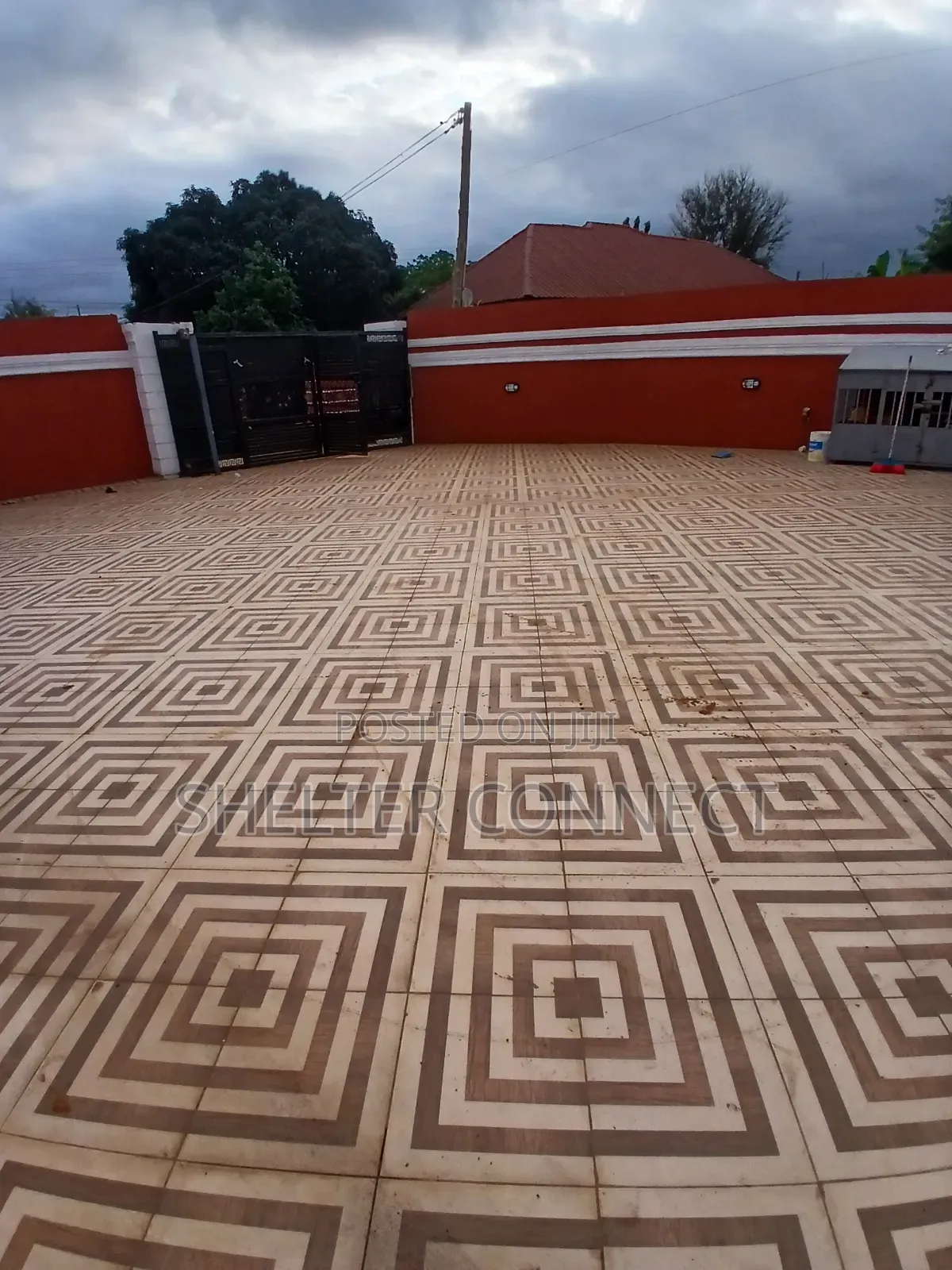 4bdrm House in Oyarifa, Pentecost for sale