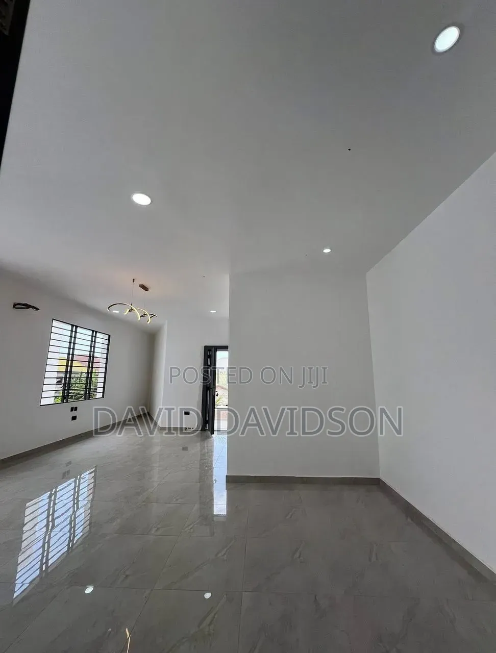 3bdrm House in 3 Bedroom House, Tema Metropolitan for sale