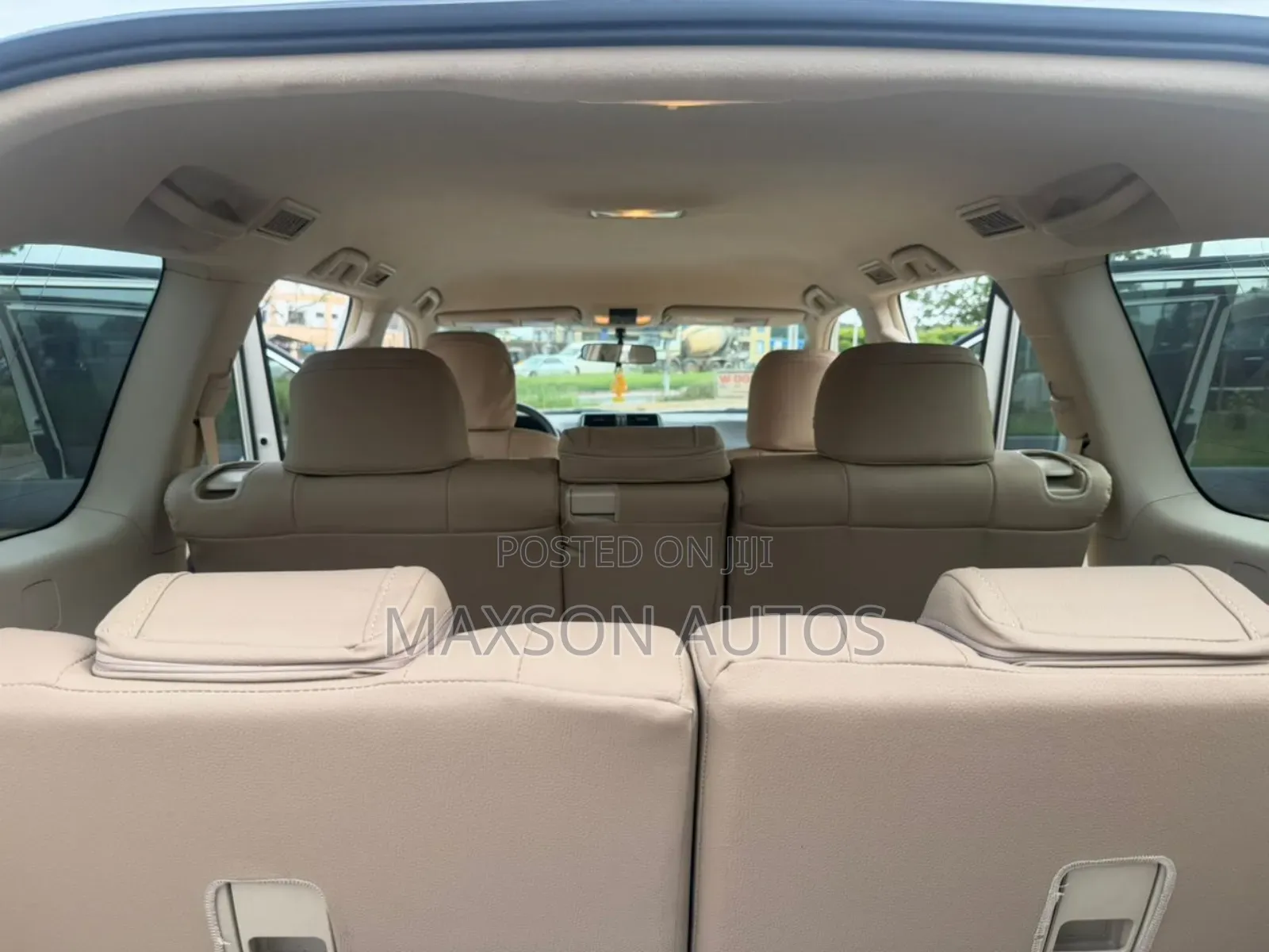 Toyota Land Cruiser Prado 2.7 2019 White