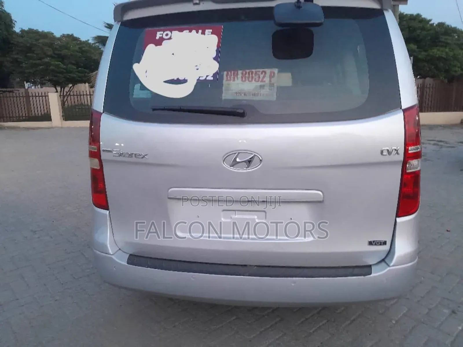 Hyundai Starex 2012 Silver