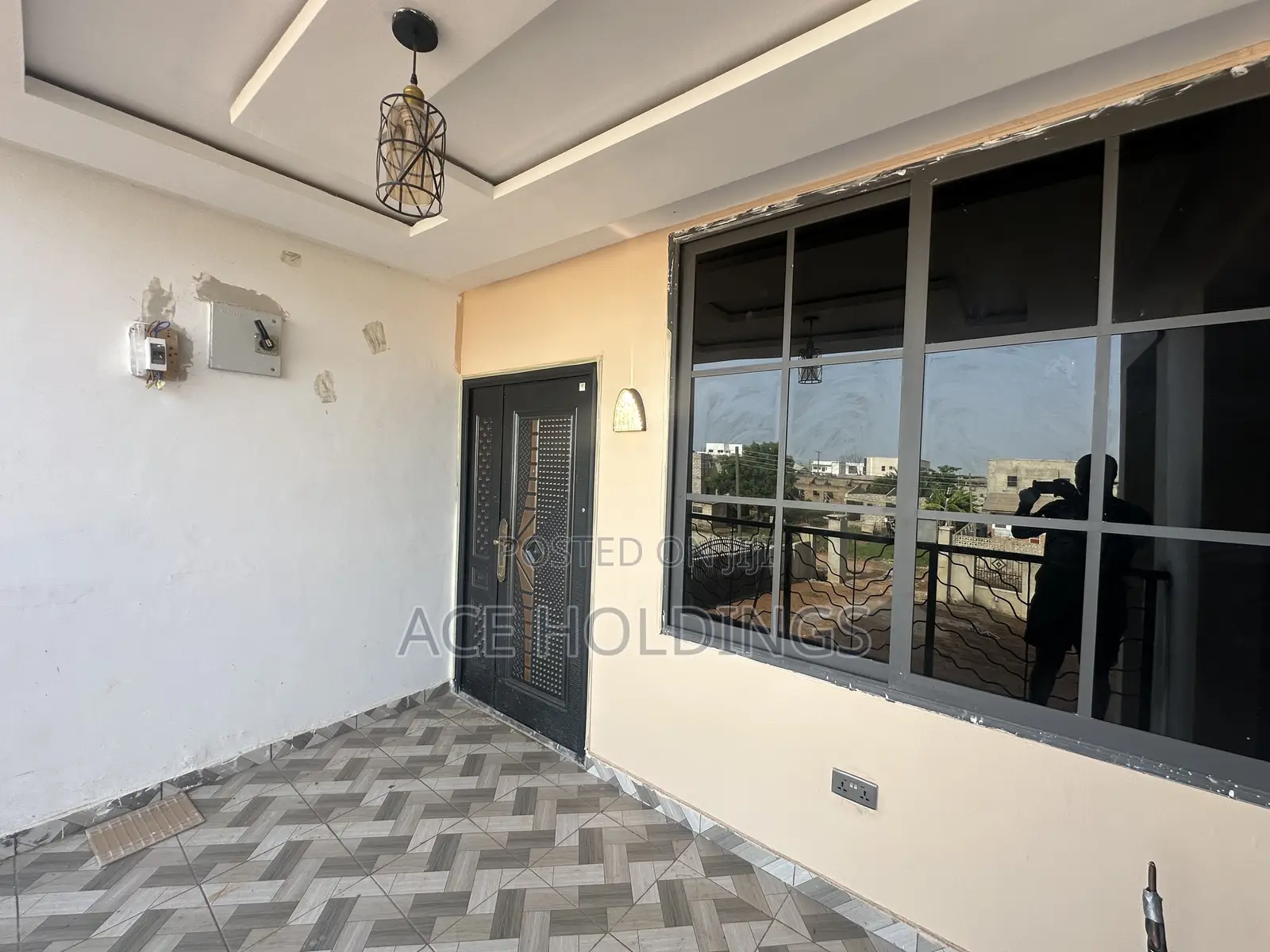 2bdrm Apartment in Lakeside for rent