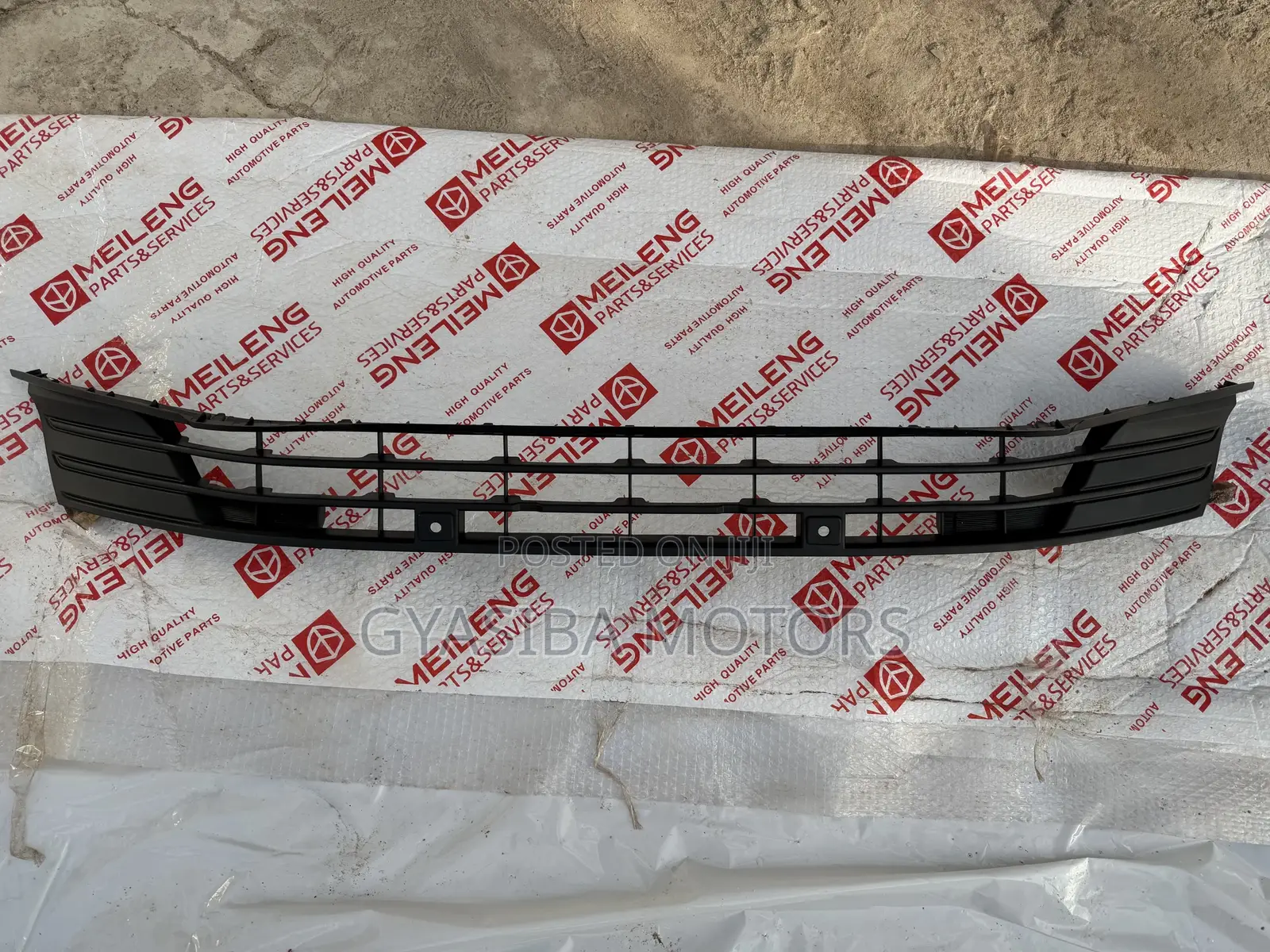 Accord 2023 - 2025 Front Bumper Lower Grille