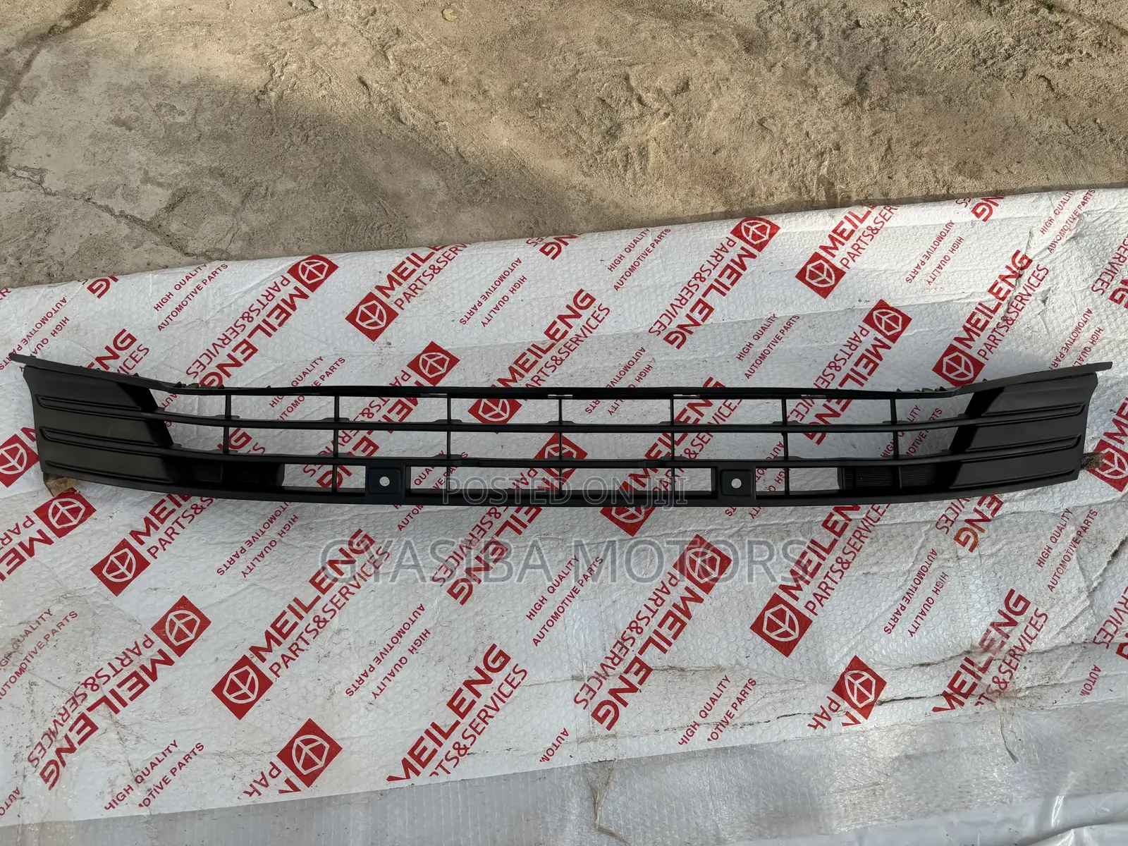 Accord 2023 - 2025 Front Bumper Lower Grille