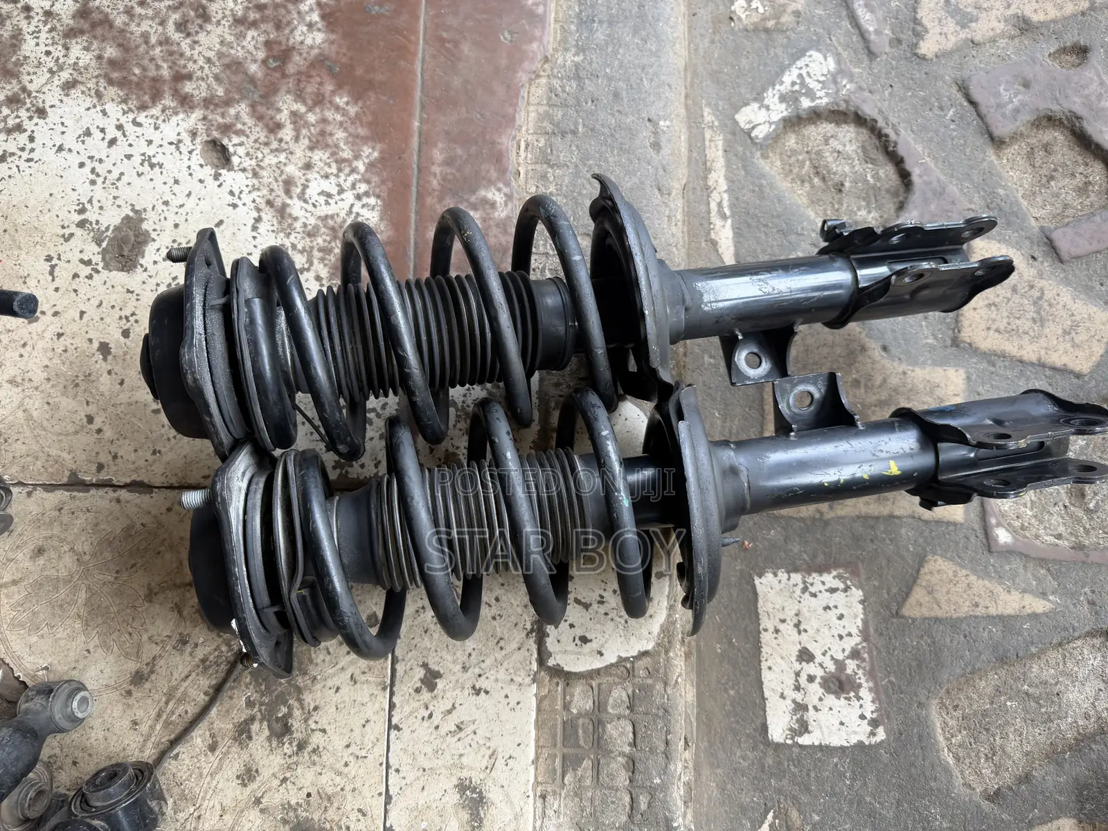 Hyundai Elantra Front Shocks 2012-2016