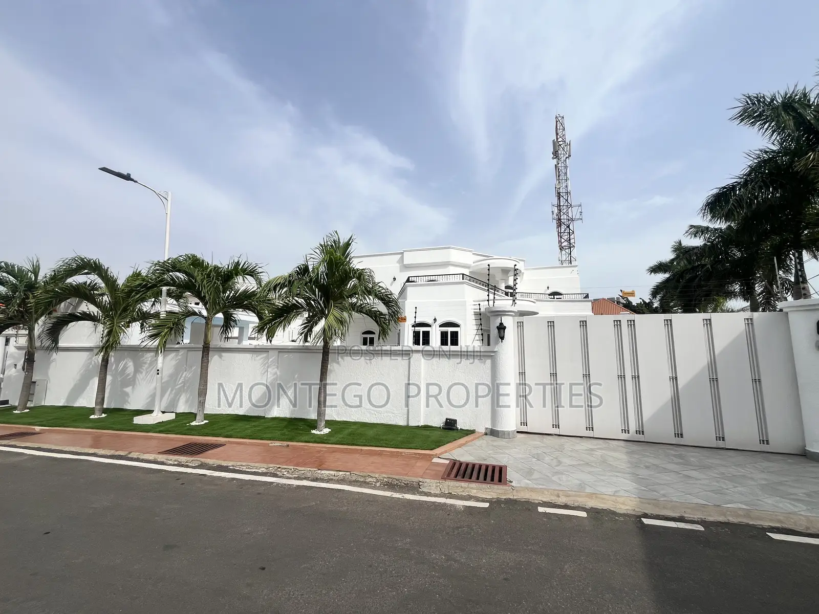 5bdrm House in East Legon for rent