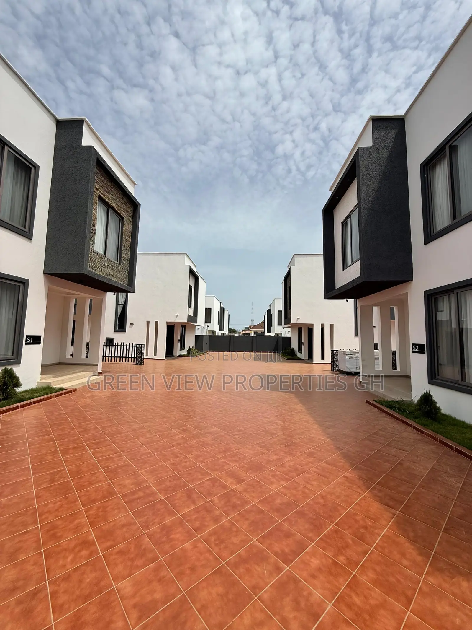 3bdrm Duplex in East Legon for rent