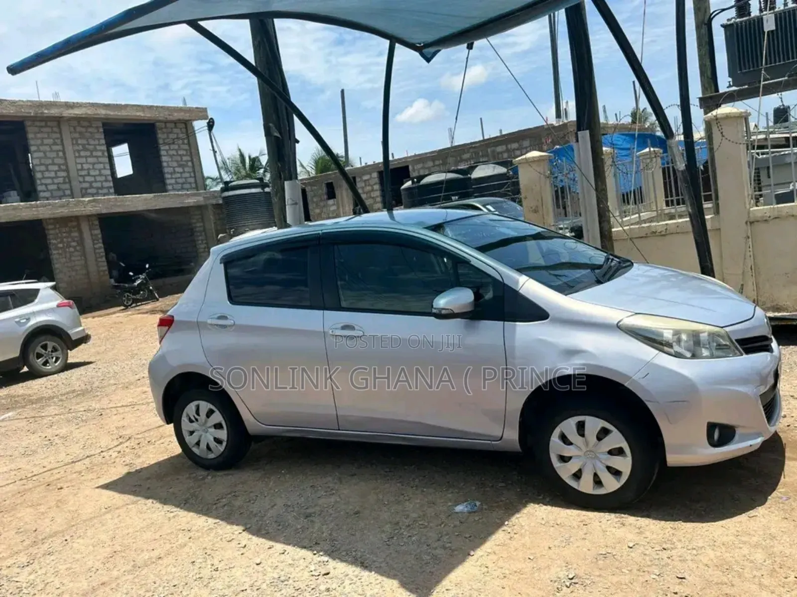Toyota Vitz 1.0 FWD 5dr 2014
