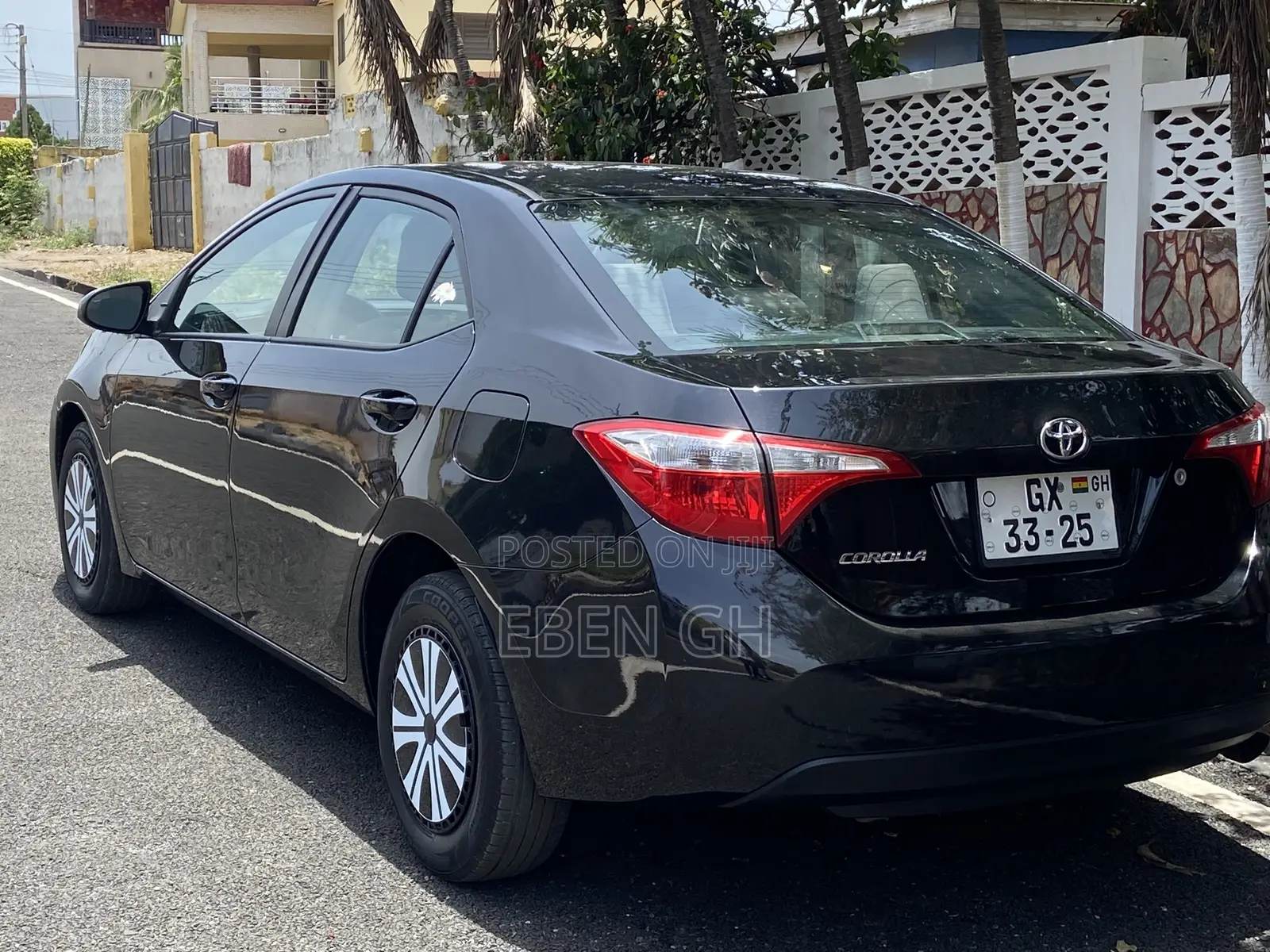 Toyota Corolla LE 4dr Sedan (1.8L 4cyl CVT) 2015 Black