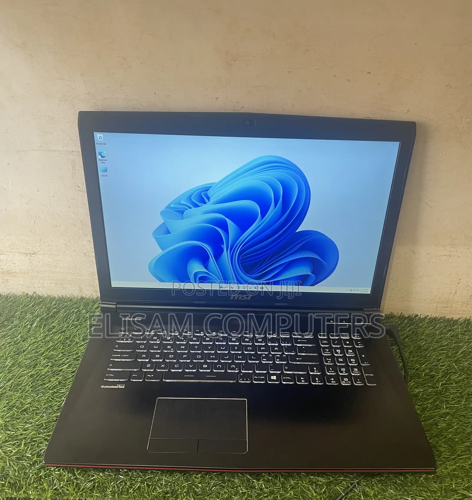 Laptop MSI GE72 Apache Pro 16GB Intel Core i7 HDD+SSD 1T