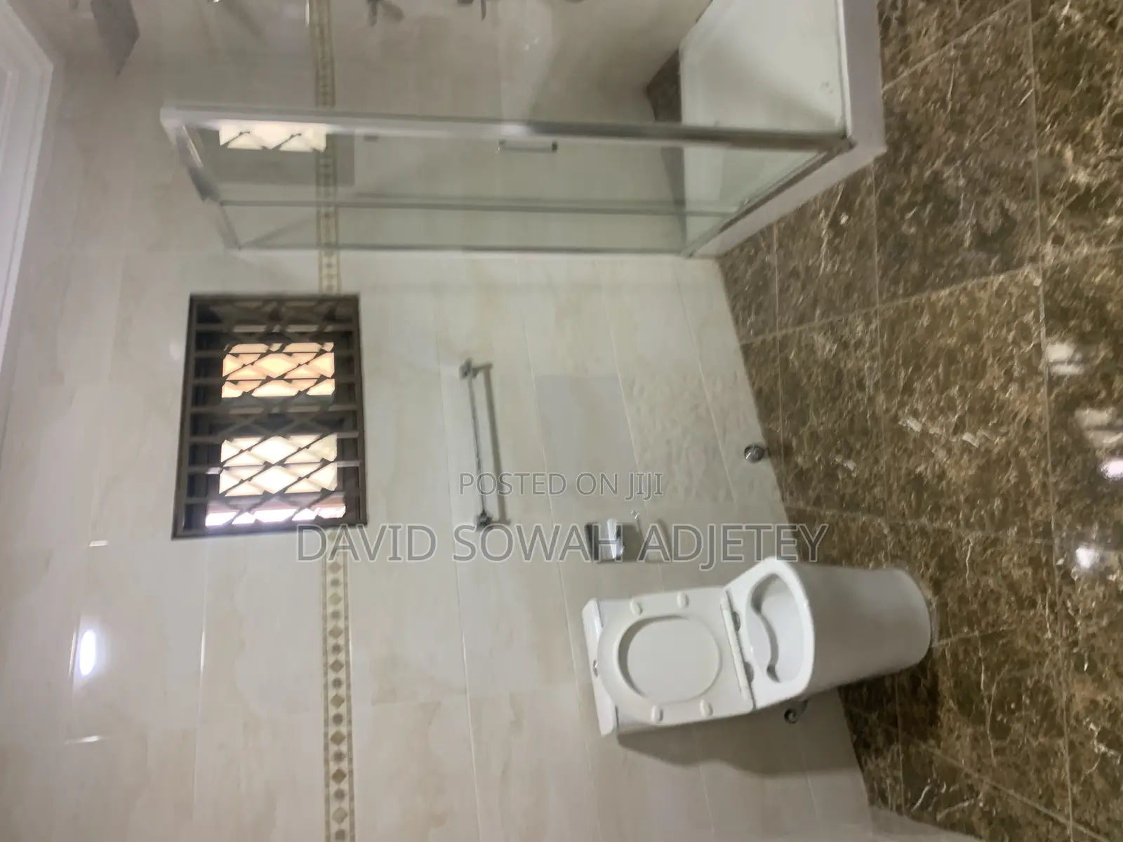 4bdrm Apartment in Agbleza, New Town for rent