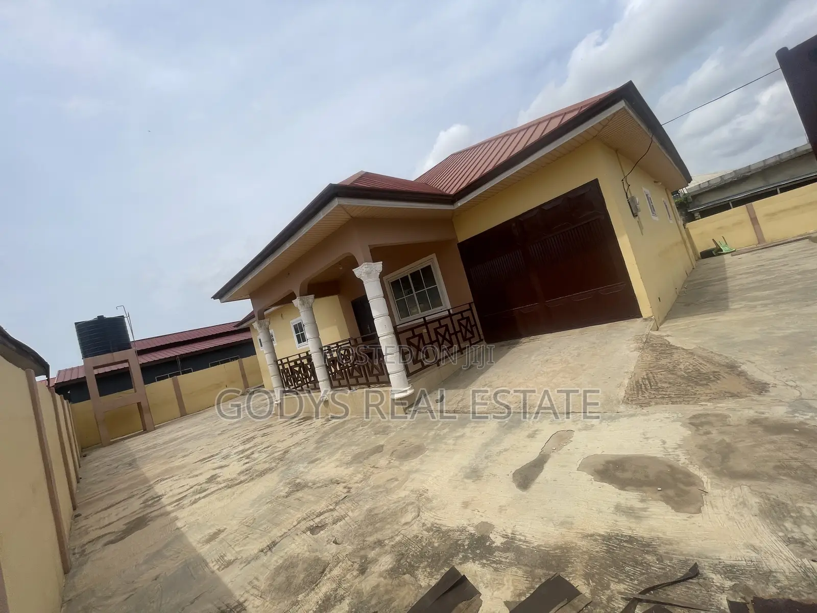 3bdrm House in Lamptey, Kasoa for rent