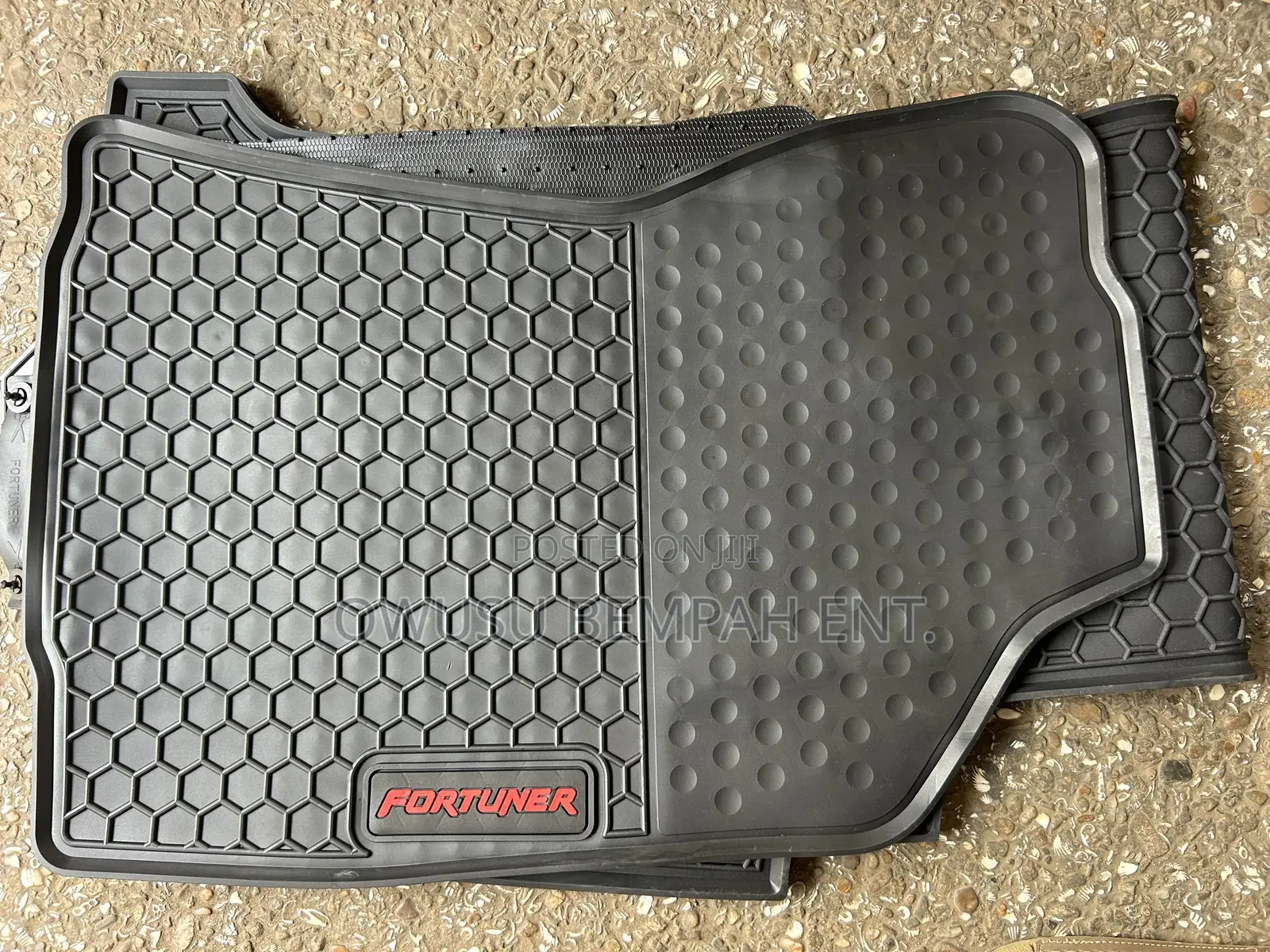 Toyota Fortuner Floor Mat
