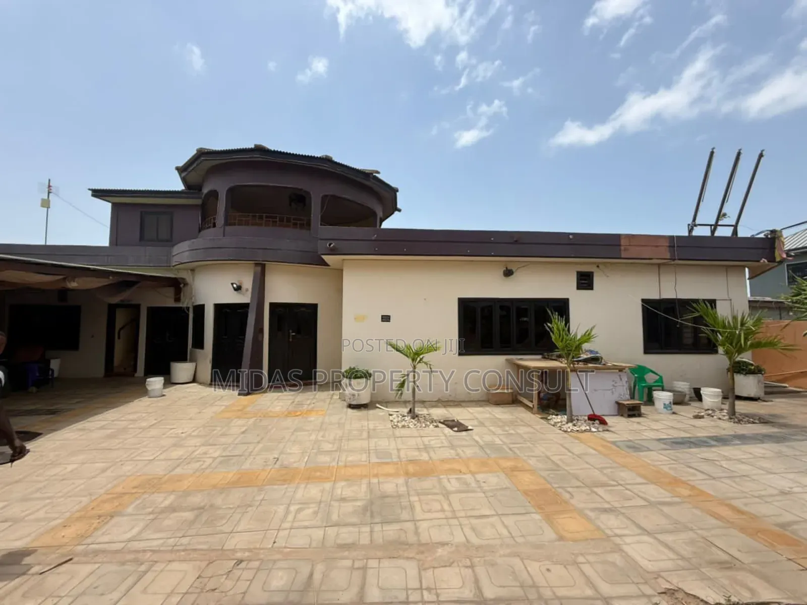 10bdrm House in Mendskrom, McCarthy Hill for sale