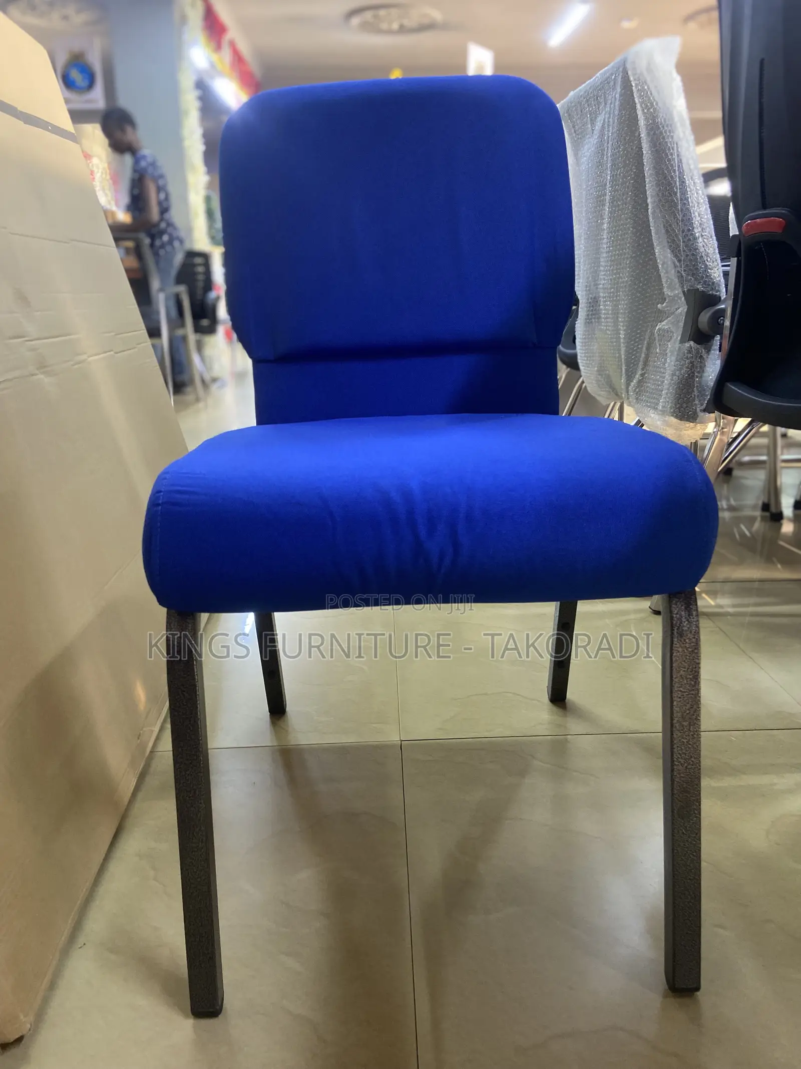 Event Chair Big