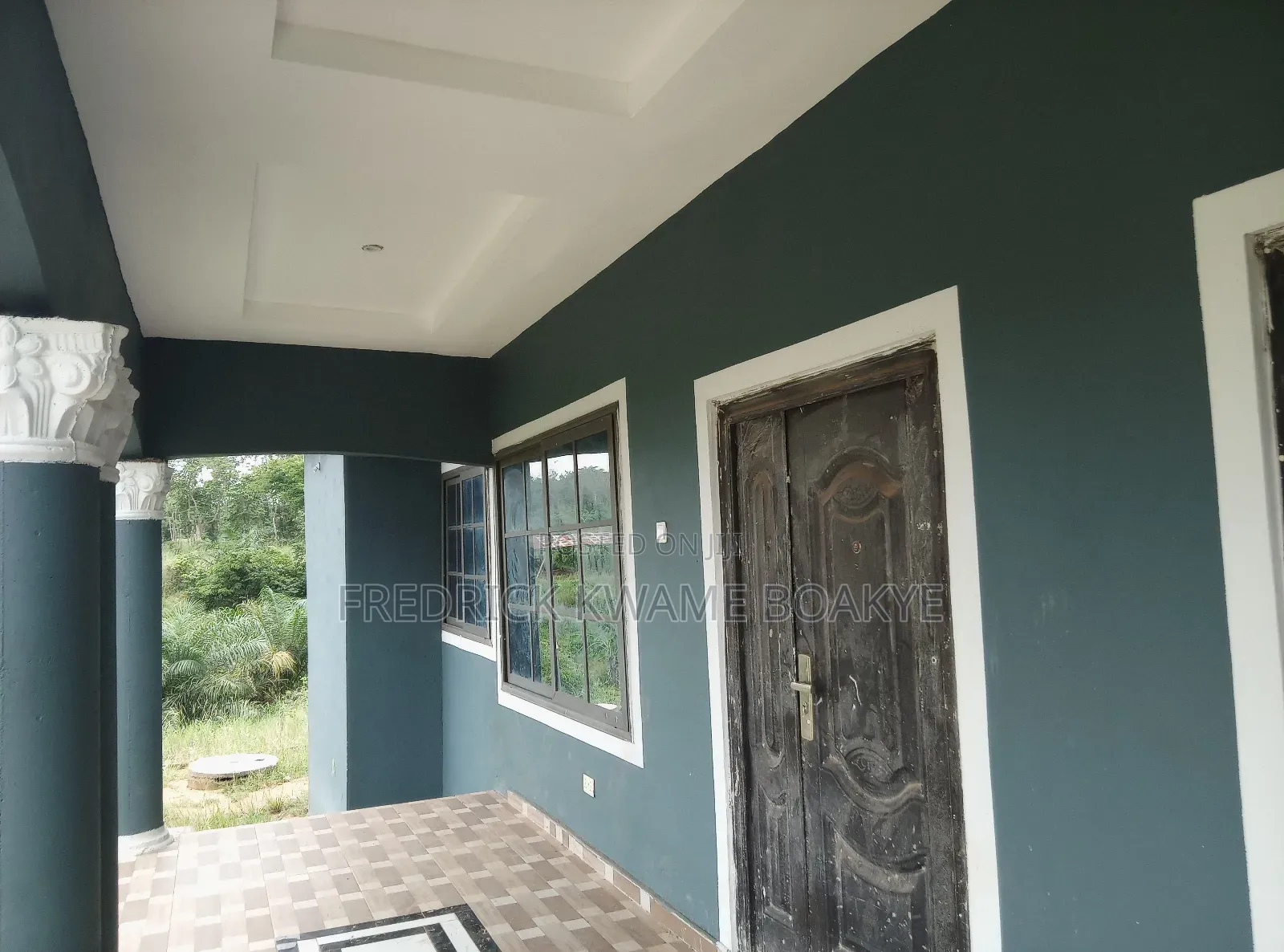 6bdrm House in Brother K Estate, Kumasi Metropolitan for sale