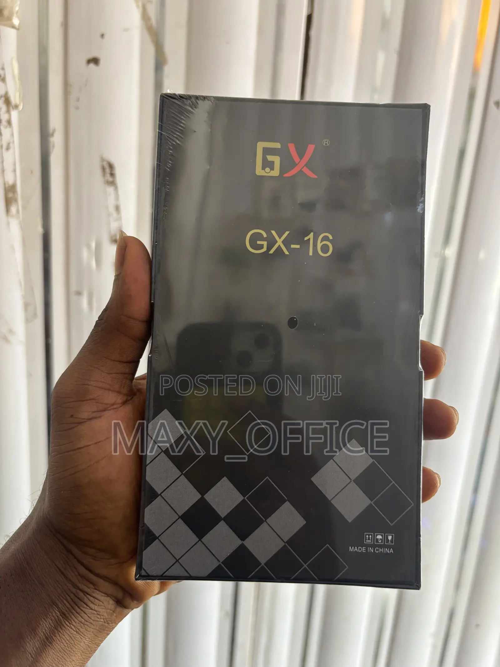 iPhone 16 Original Screen Replacement