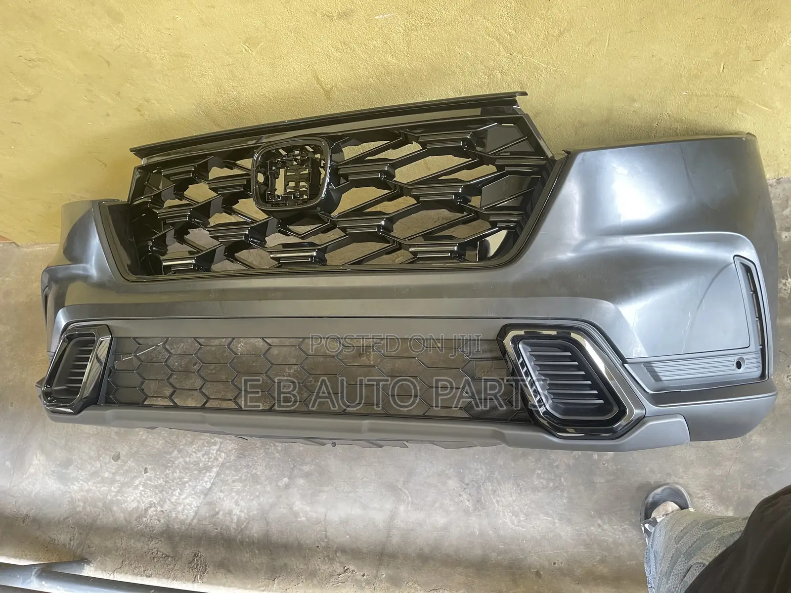 CRV 2023-2025 Front Bumper Complete Hybrid
