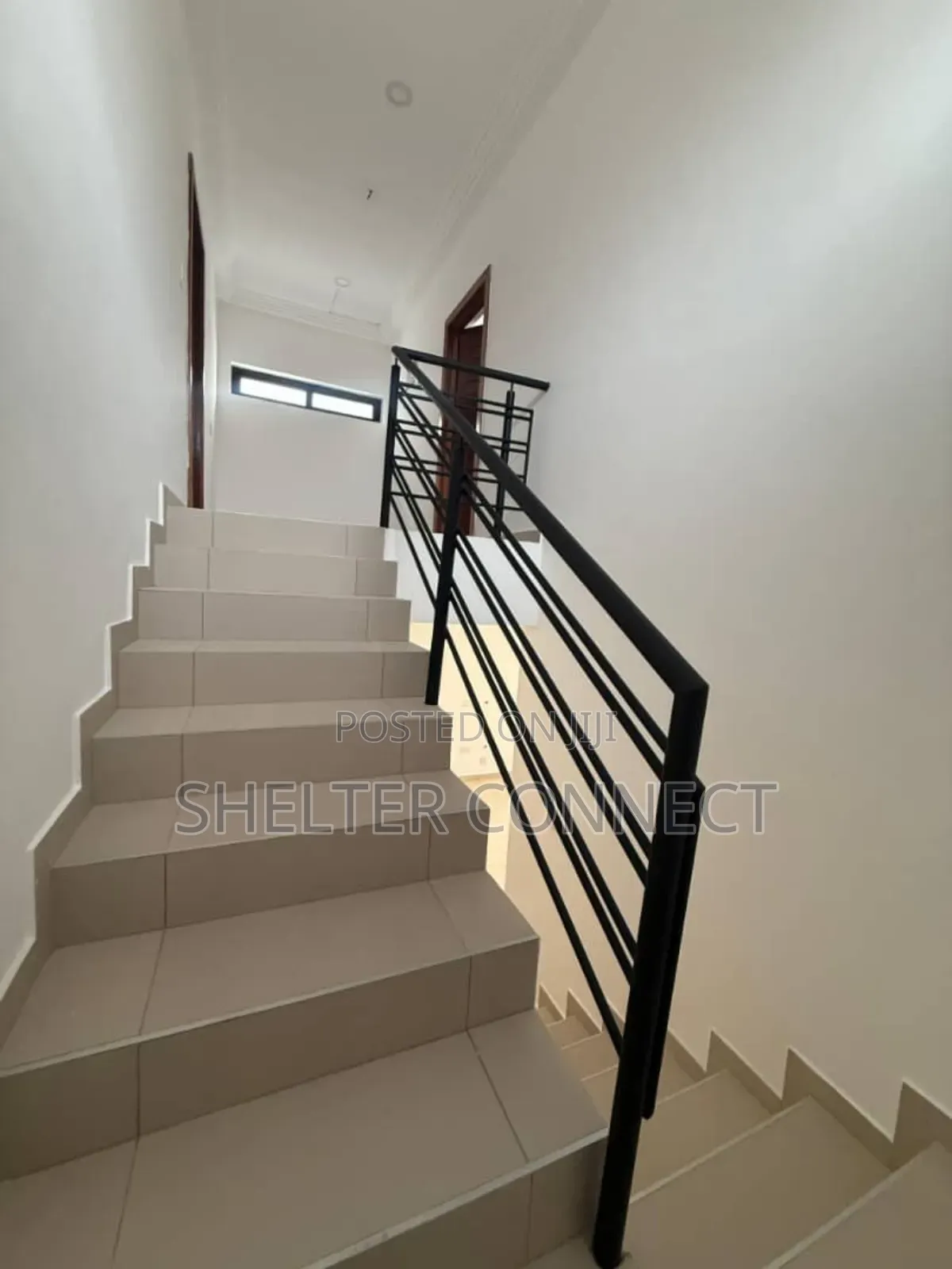 3bdrm Duplex in Oyarifa Tipper, Ghana Flag for rent