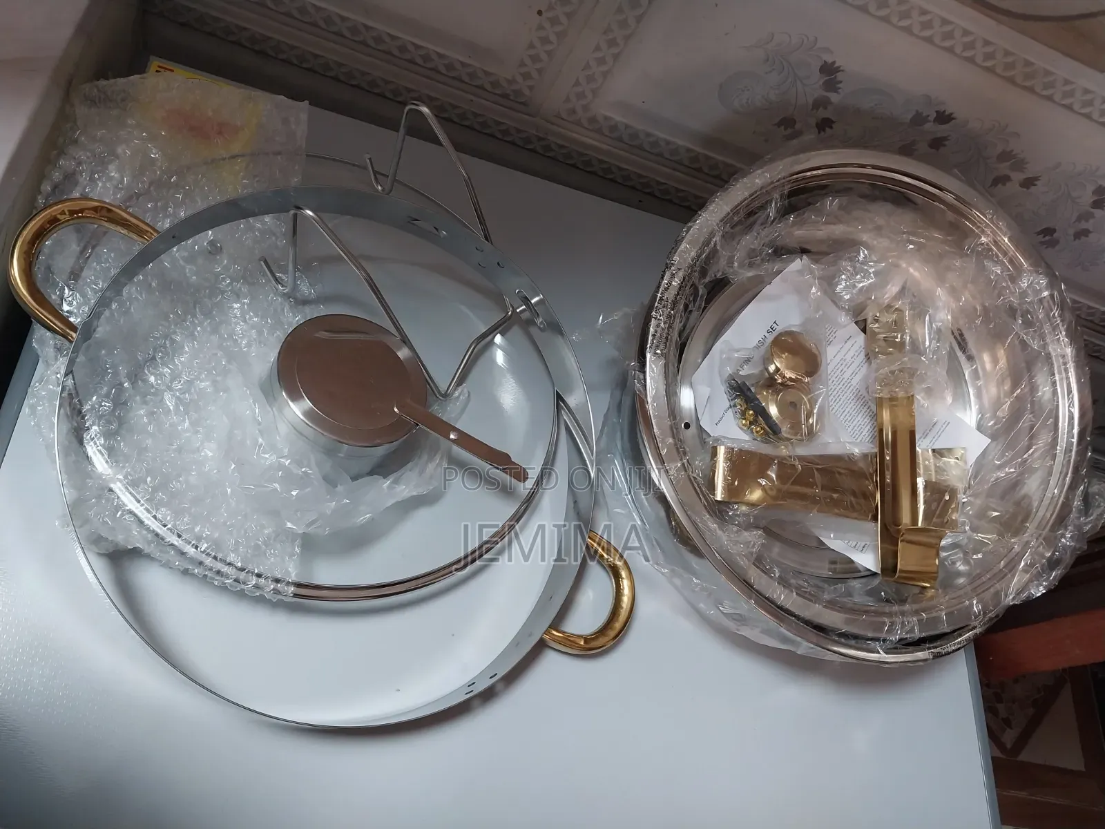 5.5l Stainless Steel/Gold Chaffing Dish With Glass Cover and a Hook
