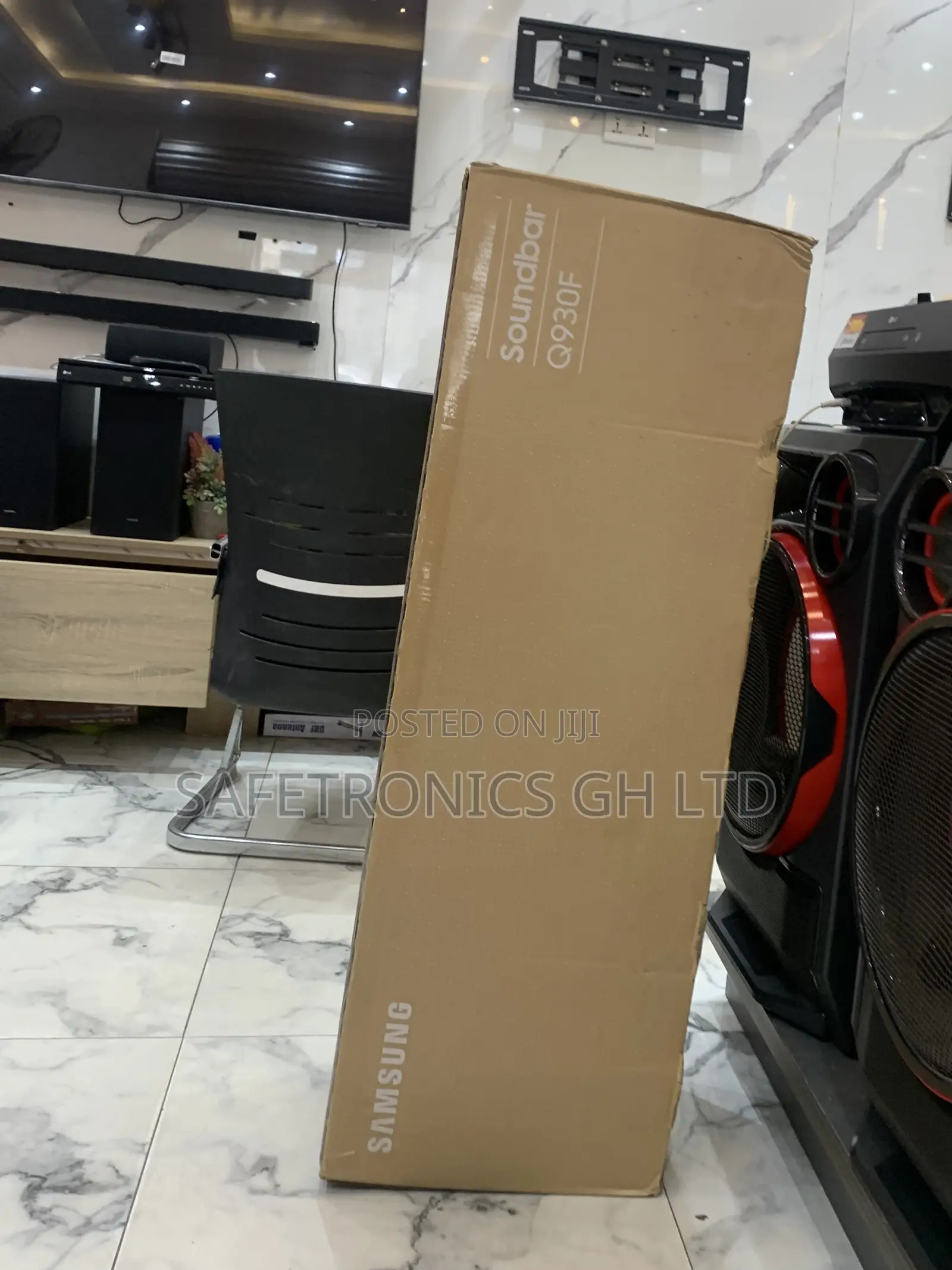 Secure Samsung Hw-Q930f Flagship-Level 9.1.4-Channel Soundbar System