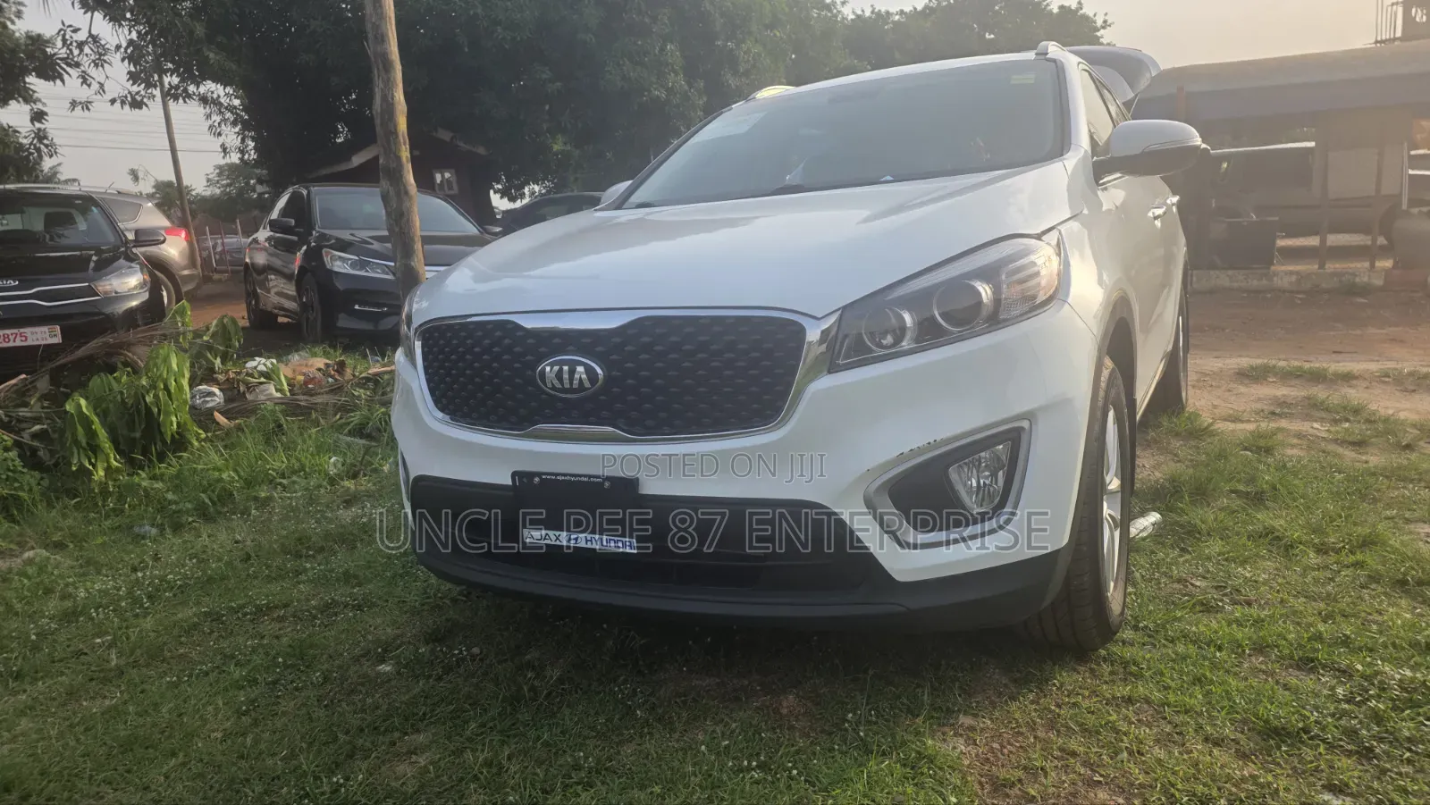 Kia Sorento 2.4L LX AWD 2019 White