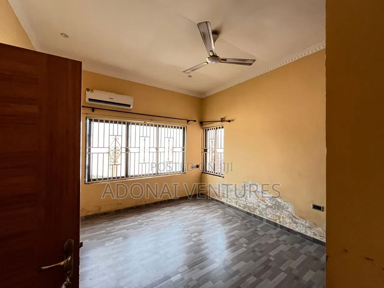 6bdrm House in Sokoban Asaago, Kumasi Metropolitan for sale
