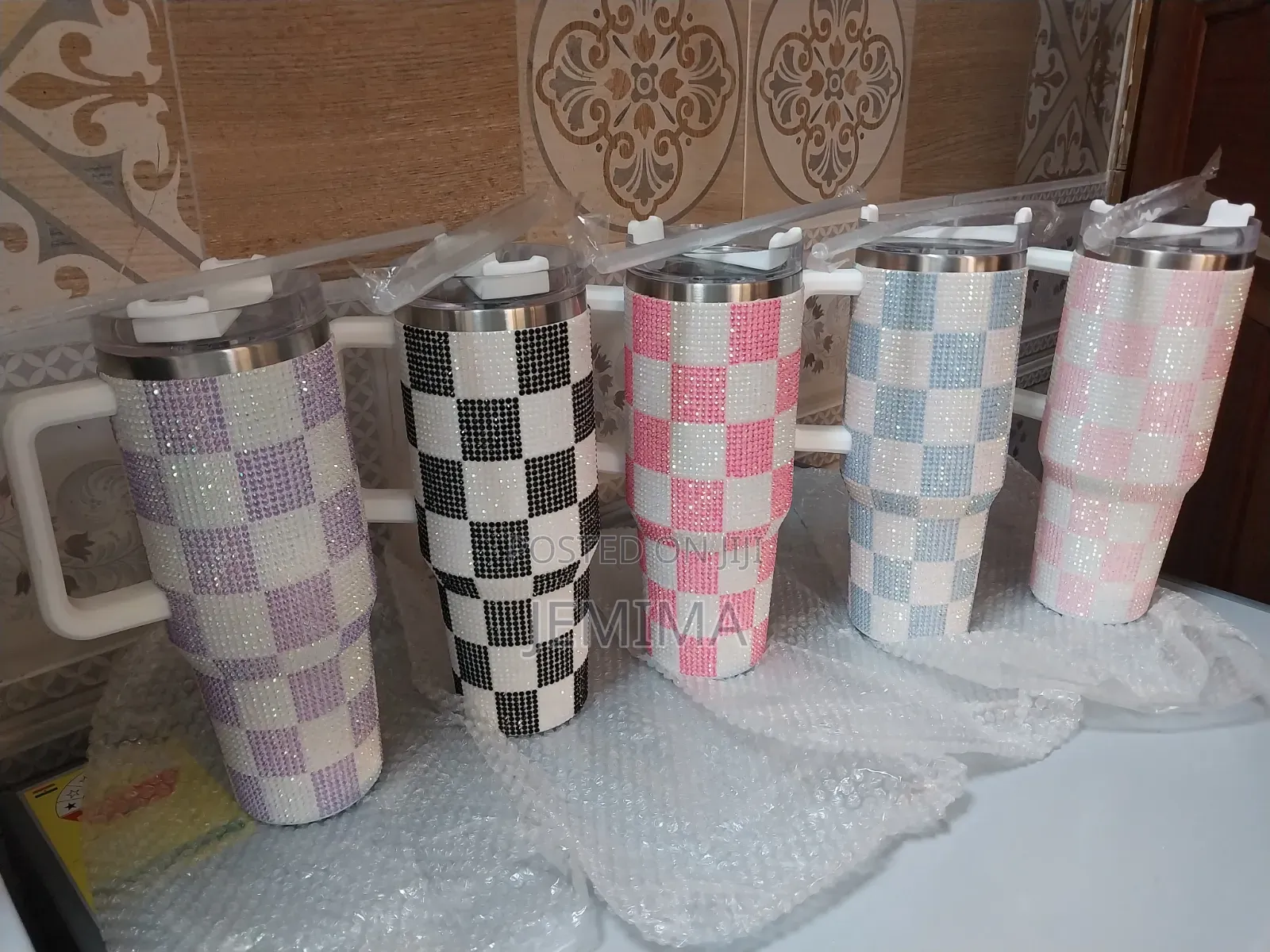 1.2l Diamond Studded Ice Cups.