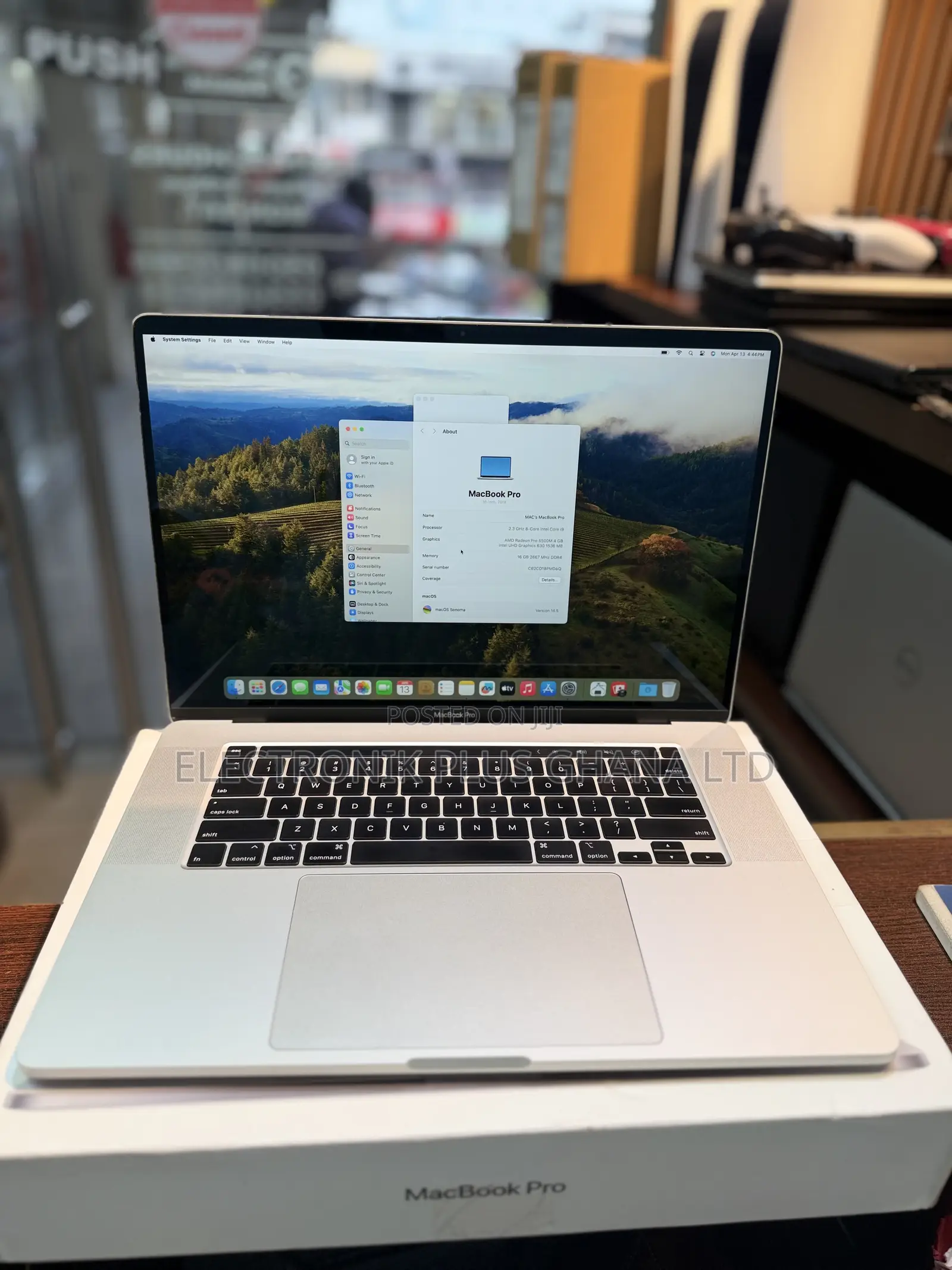 Laptop Apple MacBook Pro 2019 16GB Intel Core i9 SSD 1T