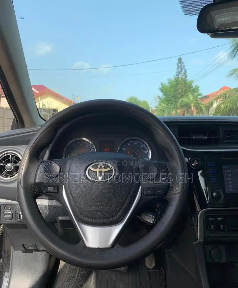 Toyota Corolla L 4dr Sedan (1.8L 4cyl CVT) 2017 Black
