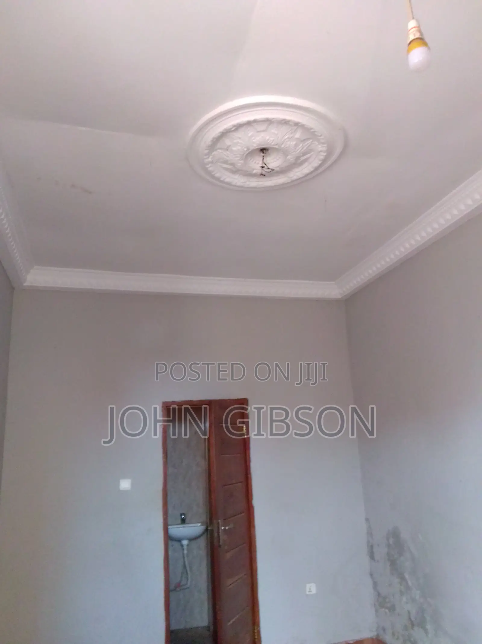 2bdrm Apartment in 2 Bedroom Apartment, Housing Down for rent