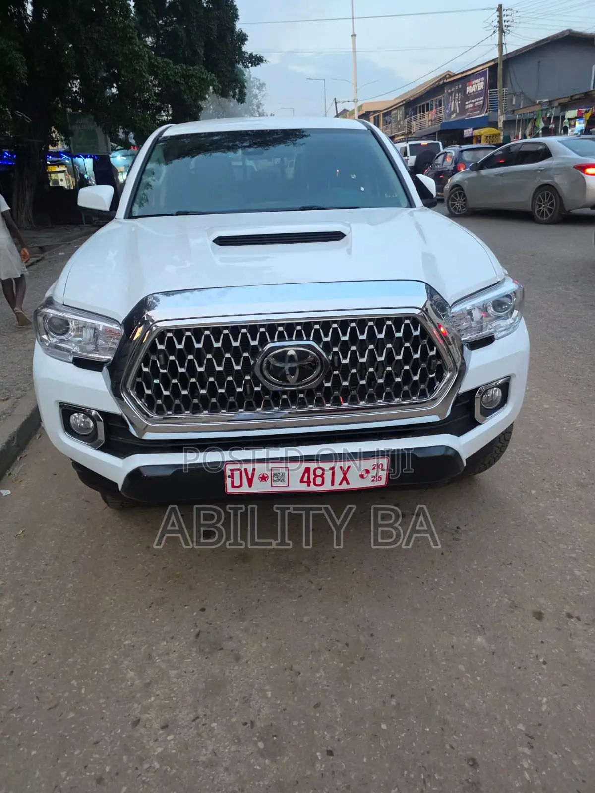 Toyota Tacoma 2021 White