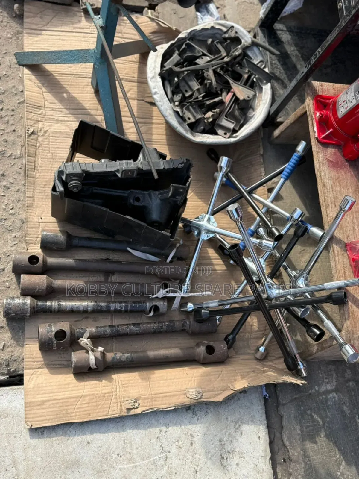 Original Truck and Wheel Spanners Available for All Cars