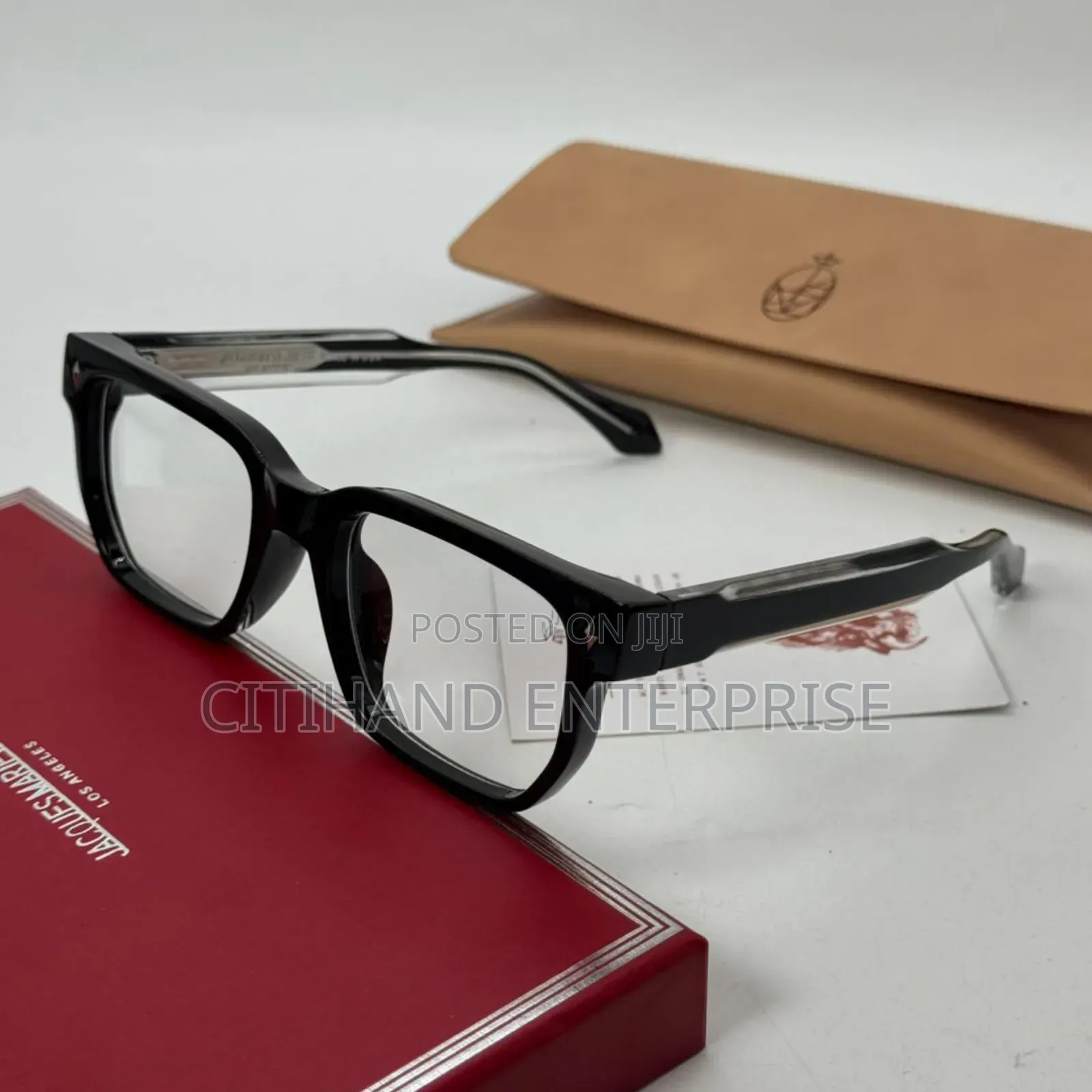 Newest Classy and Stylish Spectaces
