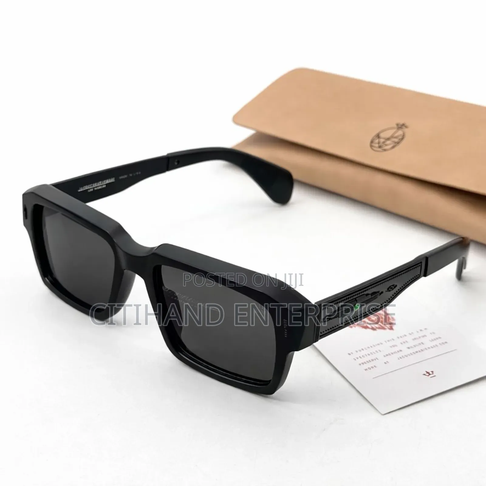 Newest Classy and Stylish Spectaces