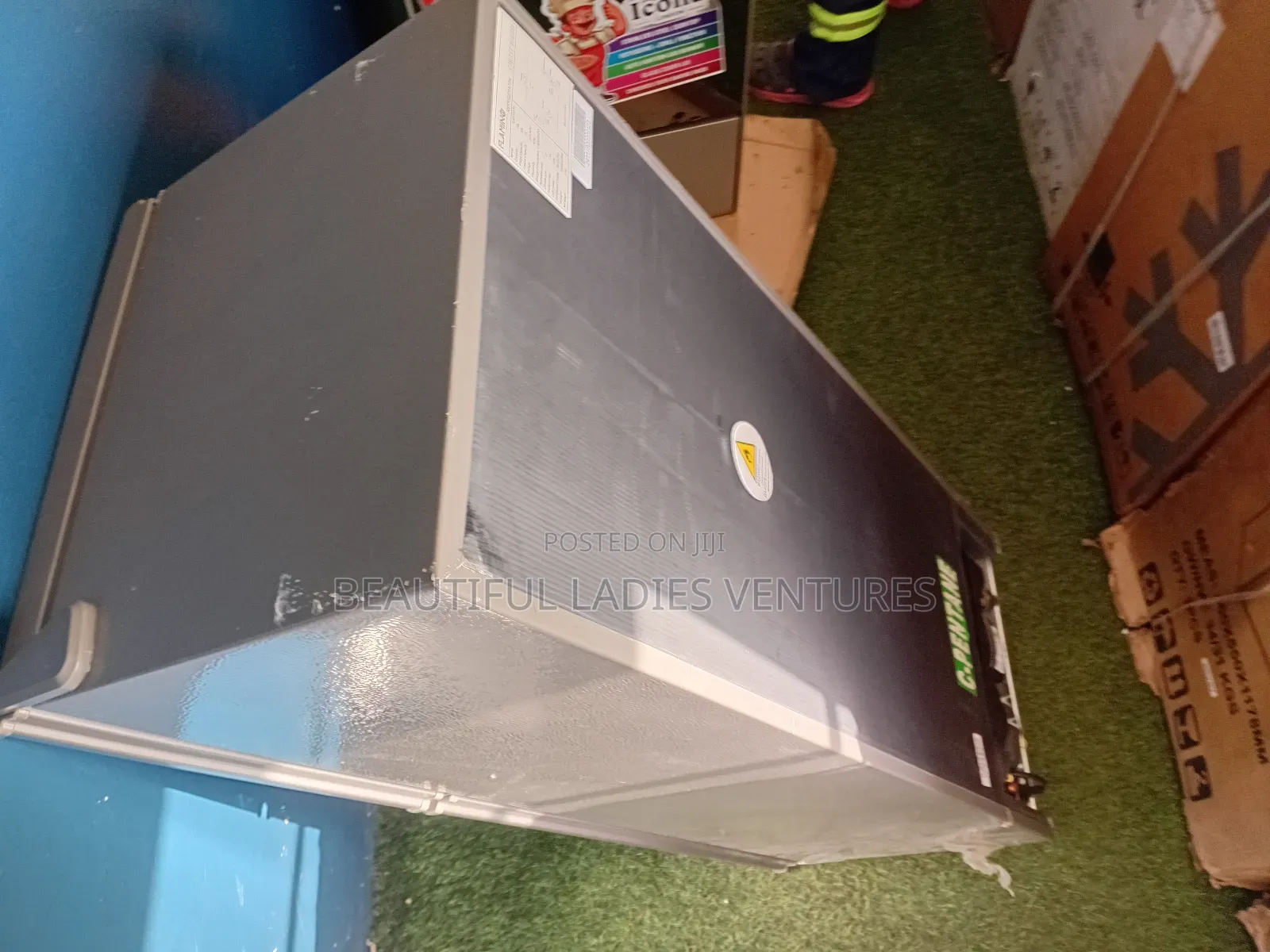 Flamino 80l Compact Refrigerator – Perfect for Small Spaces